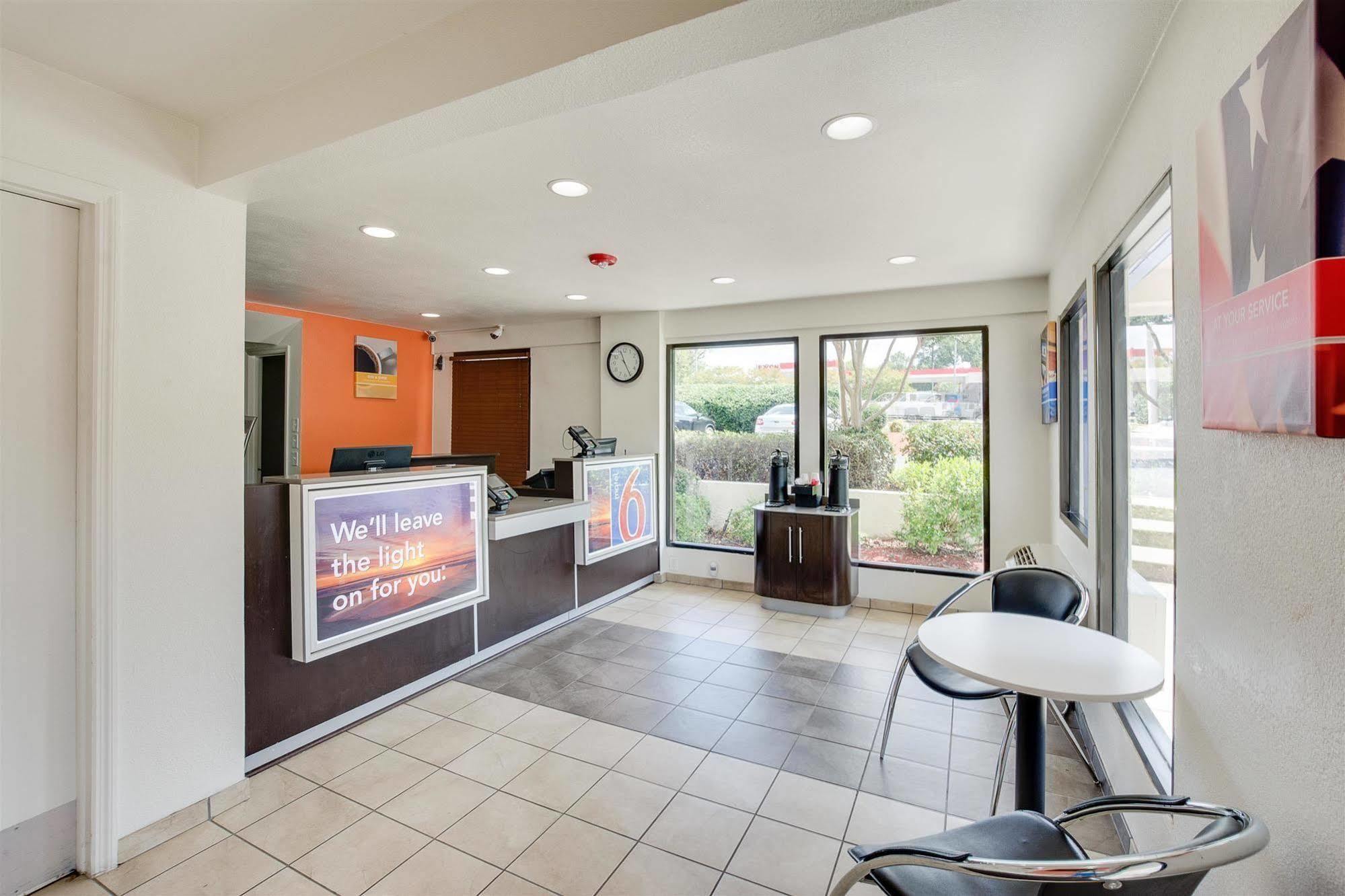 Motel 6-Columbia, Sc - West 외부 사진