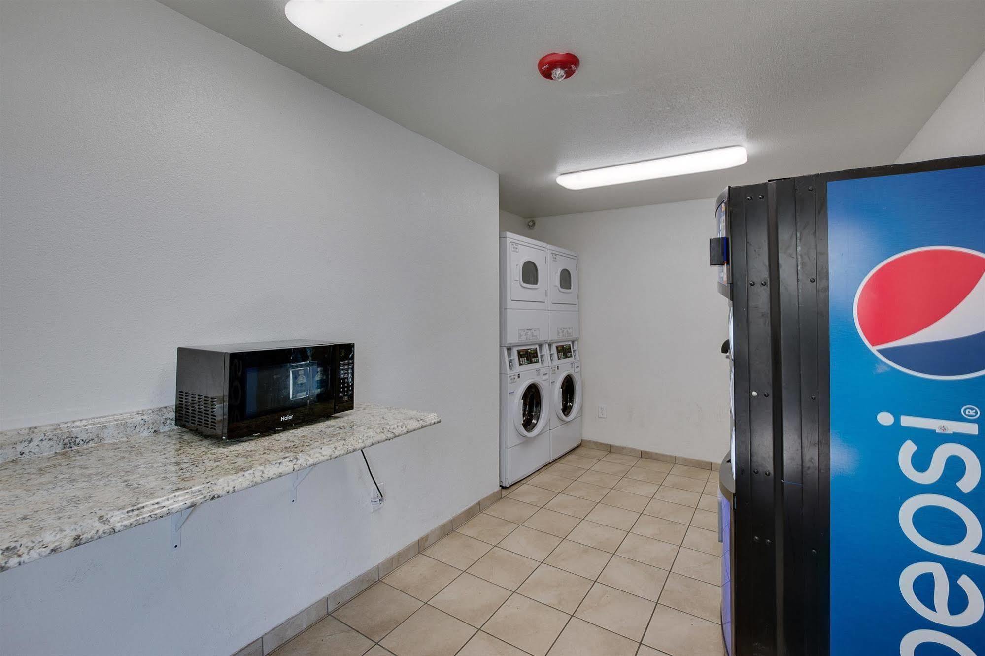 Motel 6-Columbia, Sc - West 외부 사진