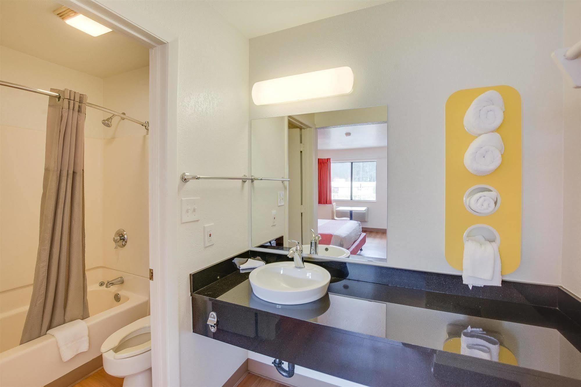 Motel 6-Columbia, Sc - West 외부 사진