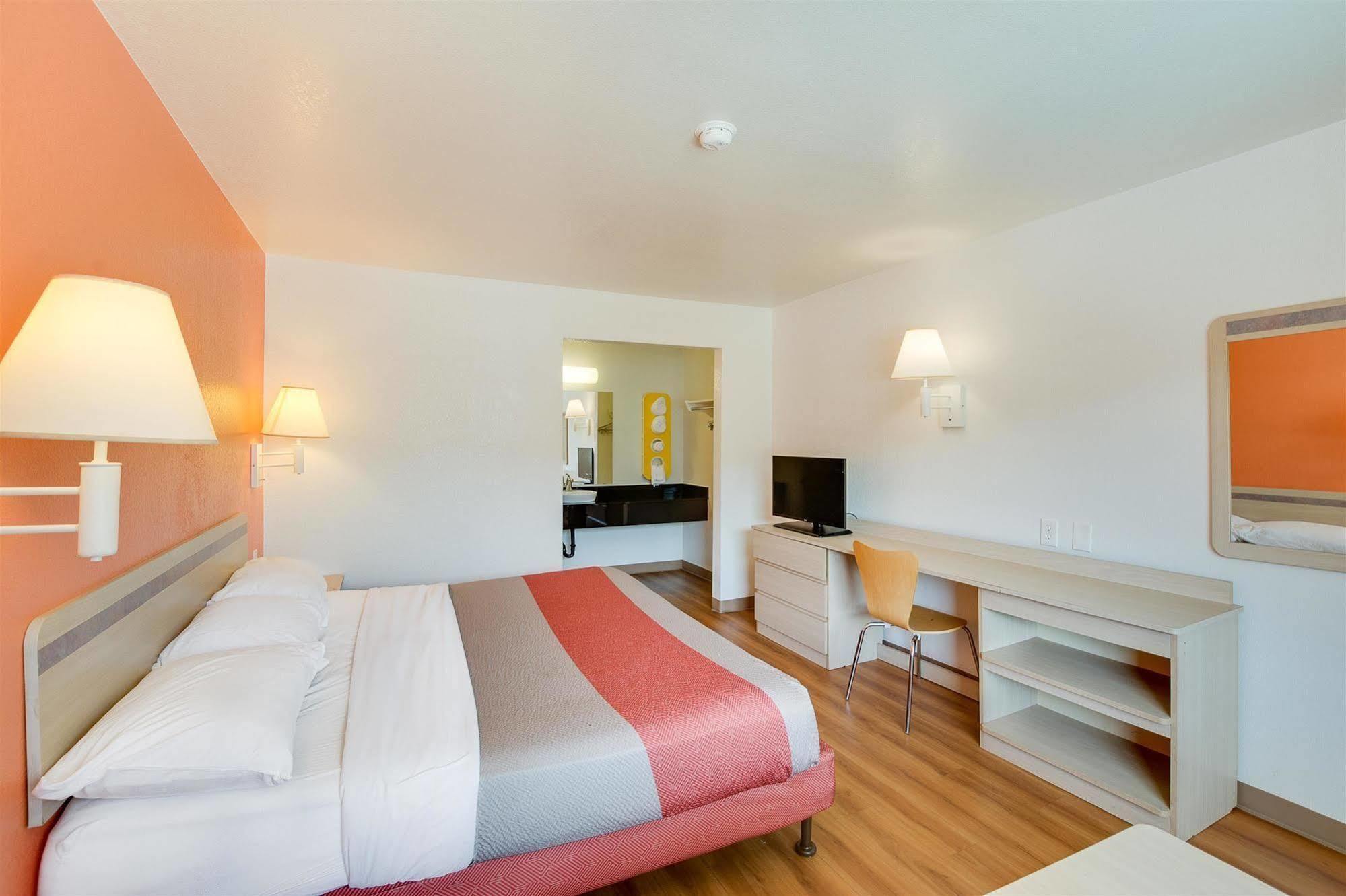 Motel 6-Columbia, Sc - West 외부 사진